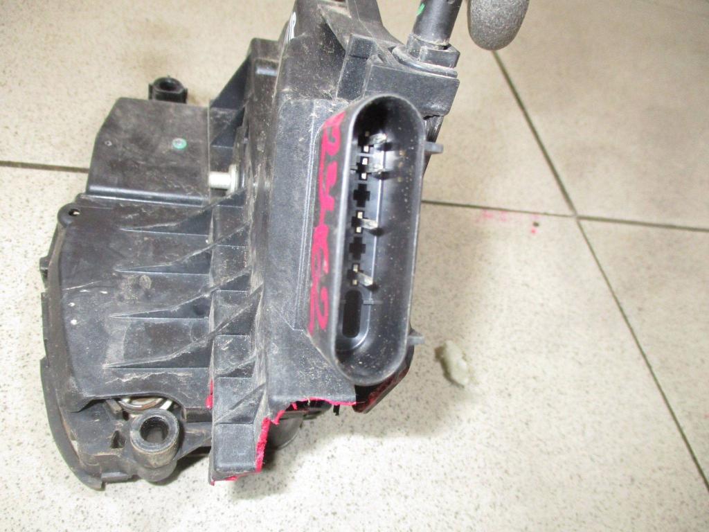 Замок двери передней правой, 1000 рублей, Пермь