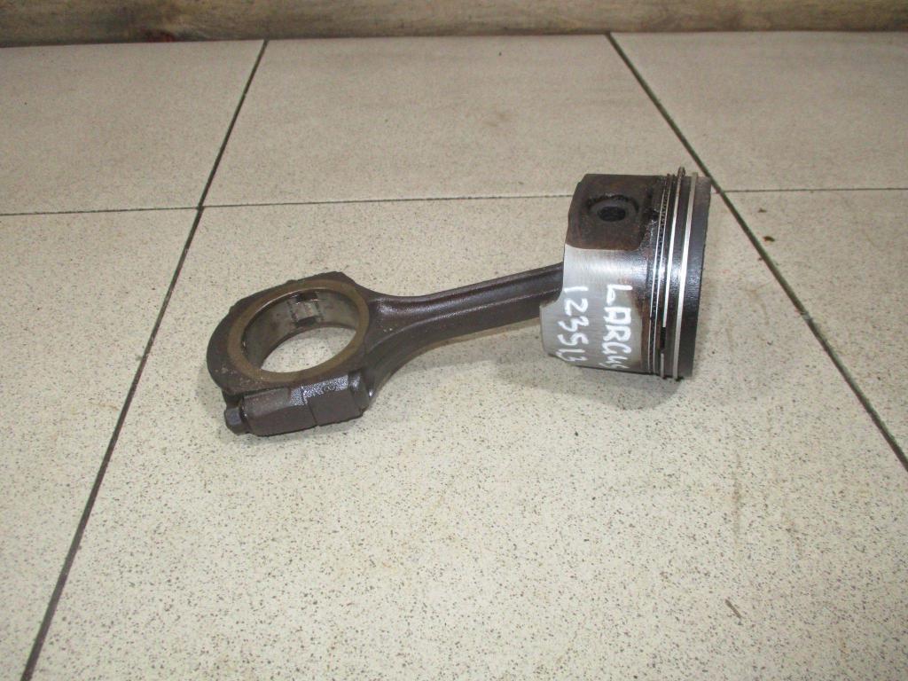 Поршень с шатуном, 2000 рублей, Пермь