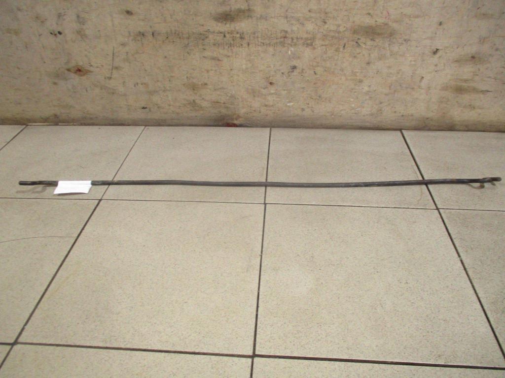 Держатель капота, 500 рублей, Пермь