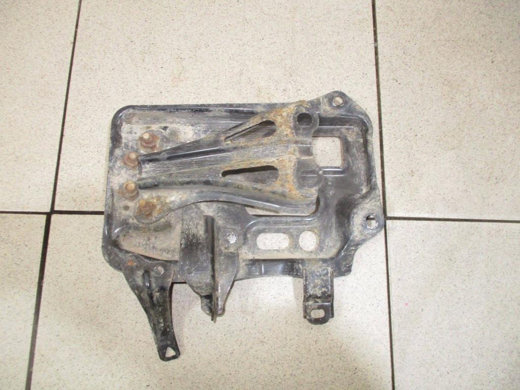 Крепление АКБ, 1000 рублей, Пермь