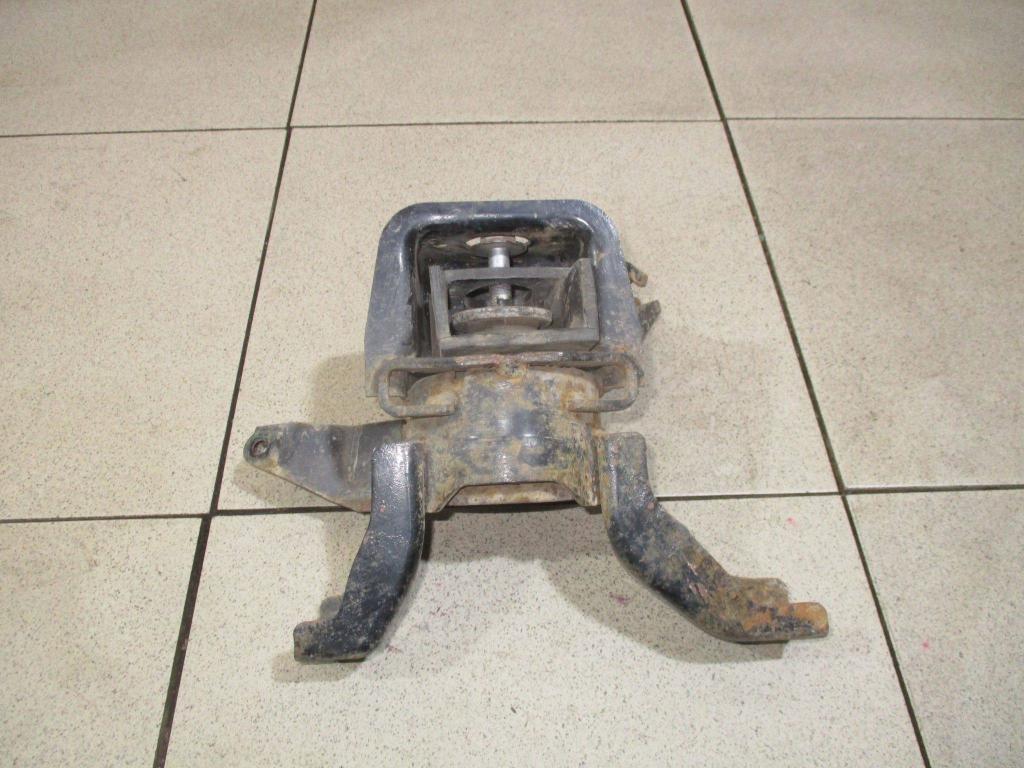 Опора двигателя правая, 3000 рублей, Пермь