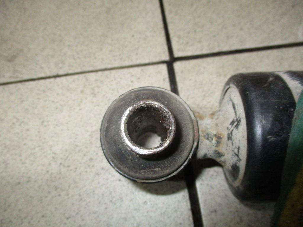 Амортизатор задний, 1500 рублей, Пермь