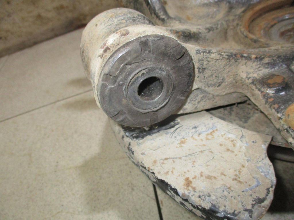 Кулак поворотный задний левый, 2500 рублей, Пермь