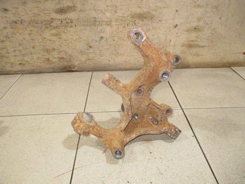 Кулак поворотный задний правый, 3000 рублей, Пермь