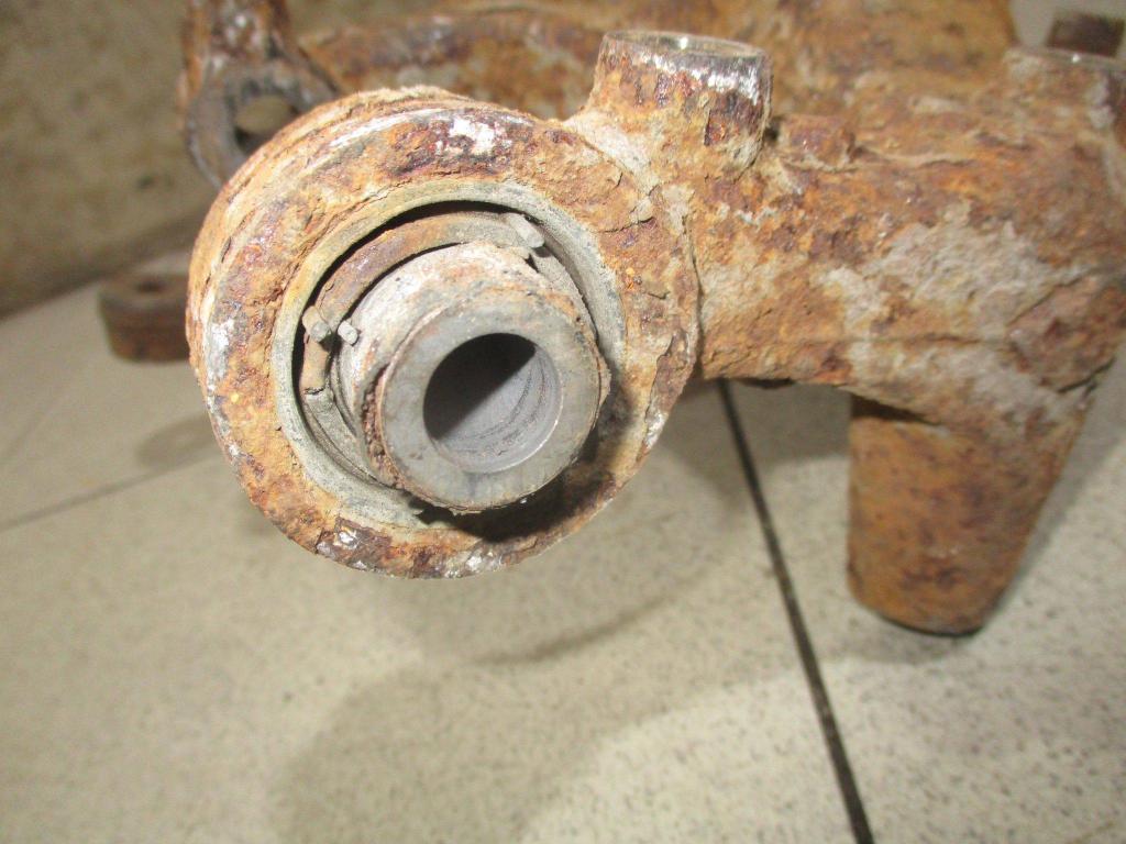 Кулак поворотный задний левый, 3000 рублей, Пермь