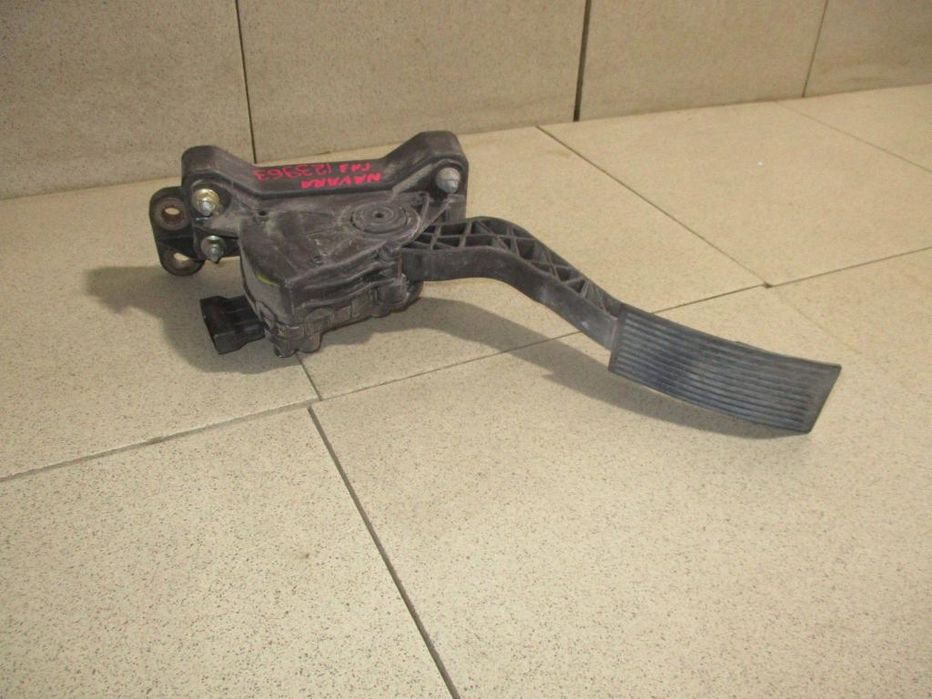 Педаль газа, 2000 рублей, Пермь