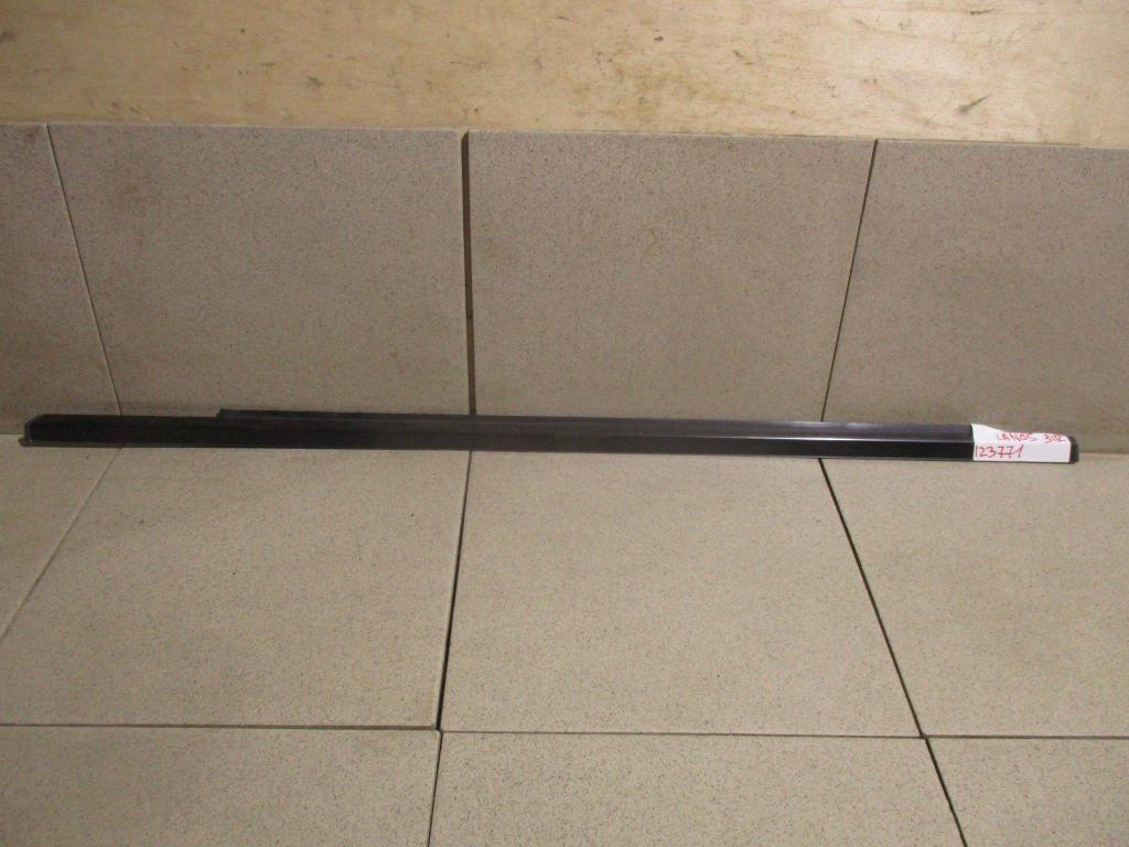 Накладка стекла заднего правого, 500 рублей, Пермь