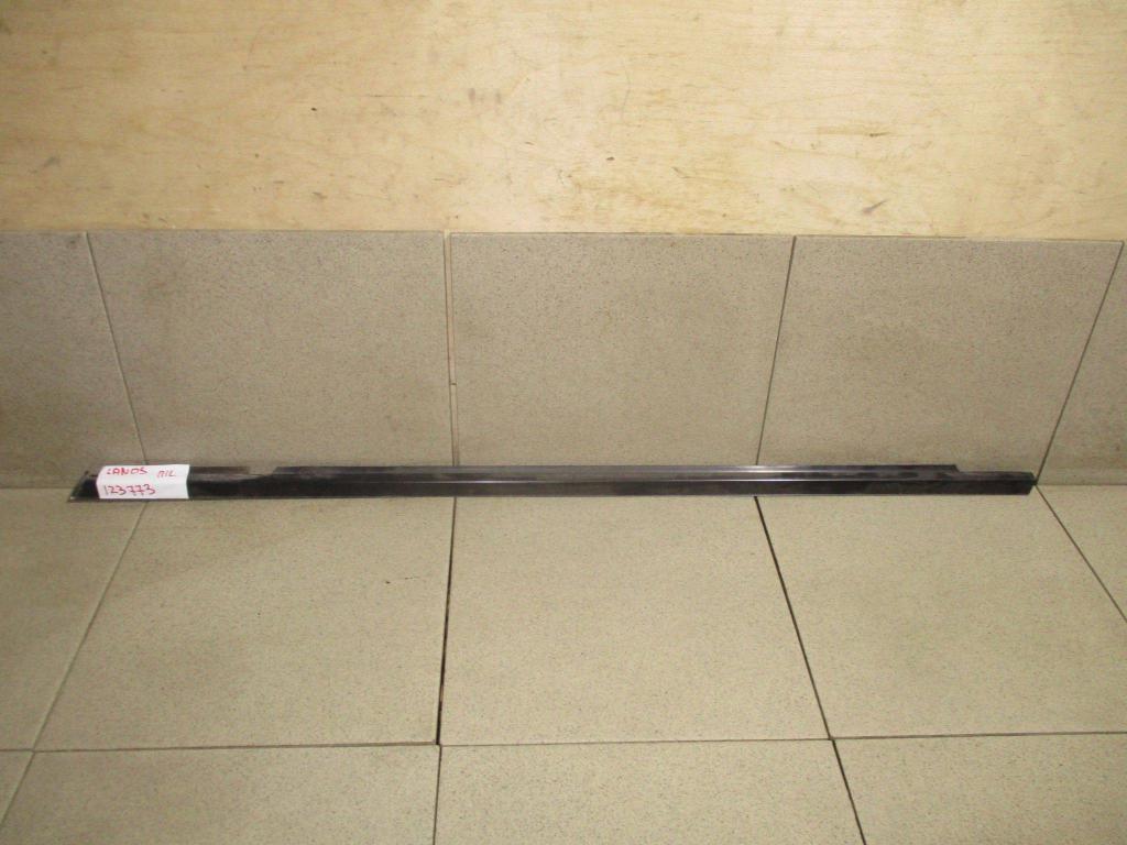 Накладка стекла переднего левого, 500 рублей, Пермь