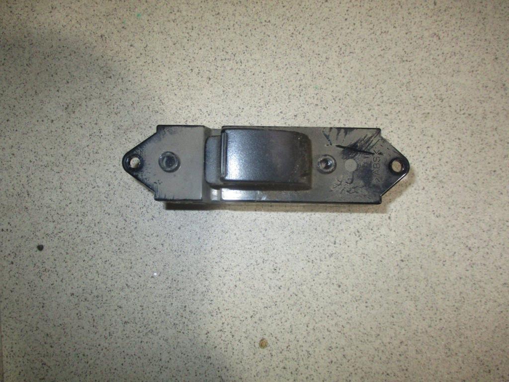 Кнопка стеклоподъемника, 500 рублей, Пермь