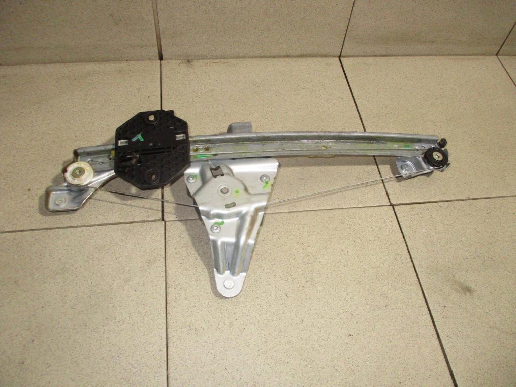 Стеклоподъемник задний правый, 2000 рублей, Пермь