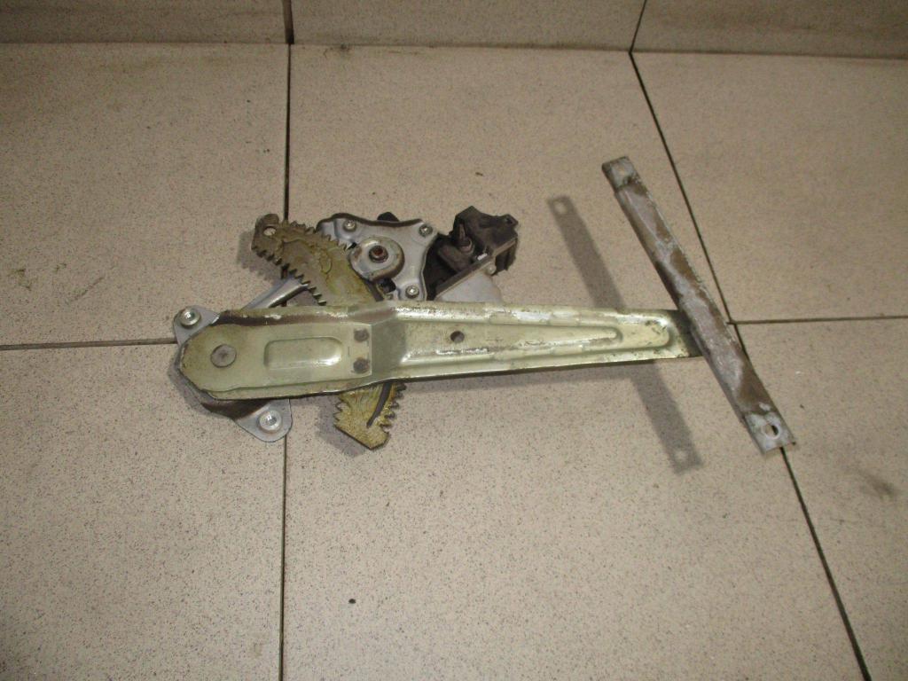 Стеклоподъемник задний правый, 3000 рублей, Пермь