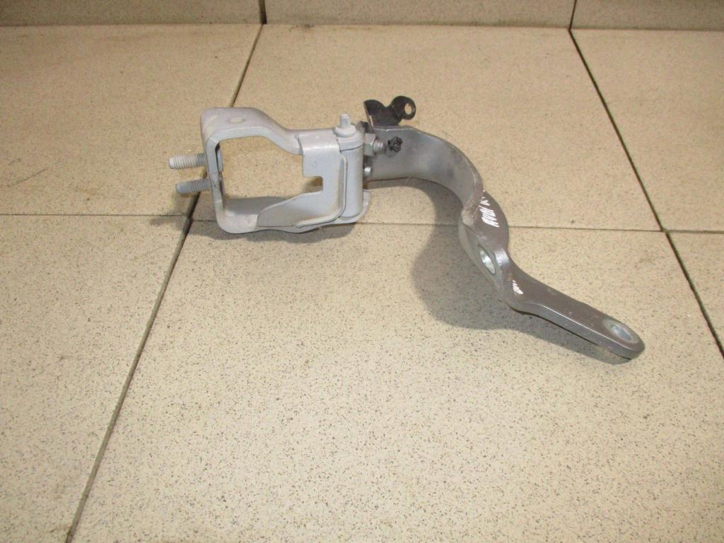 Петля двери багажника, 1000 рублей, Пермь