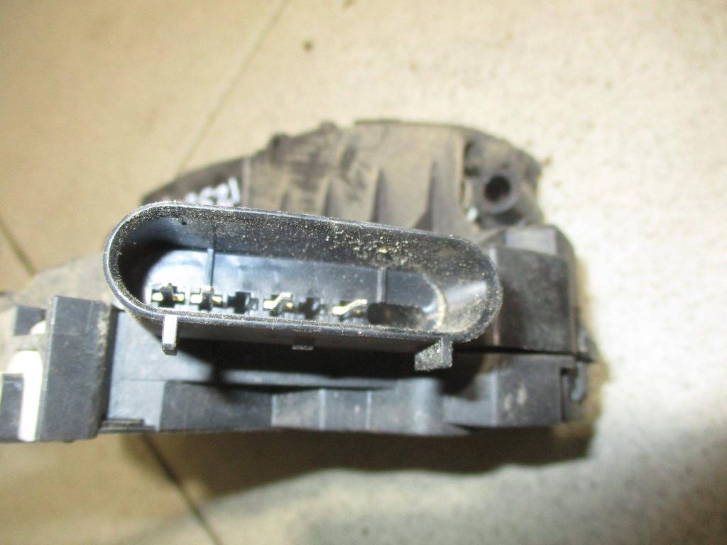 Замок двери задней левой, 1000 рублей, Пермь