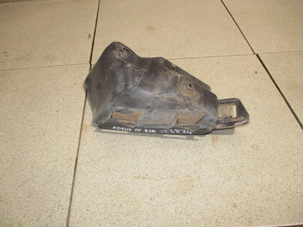 Кронштейн заднего бампера правый, 500 рублей, Пермь