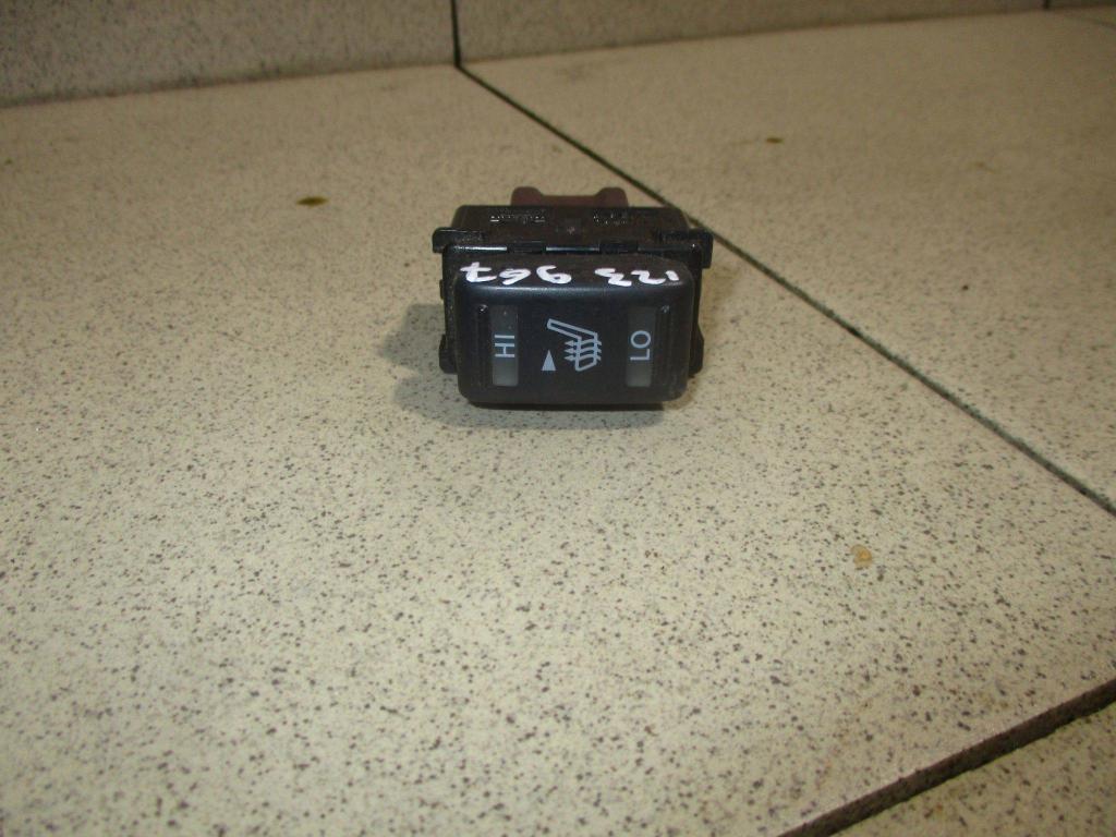 Кнопка обогрева сидений, 500 рублей, Пермь