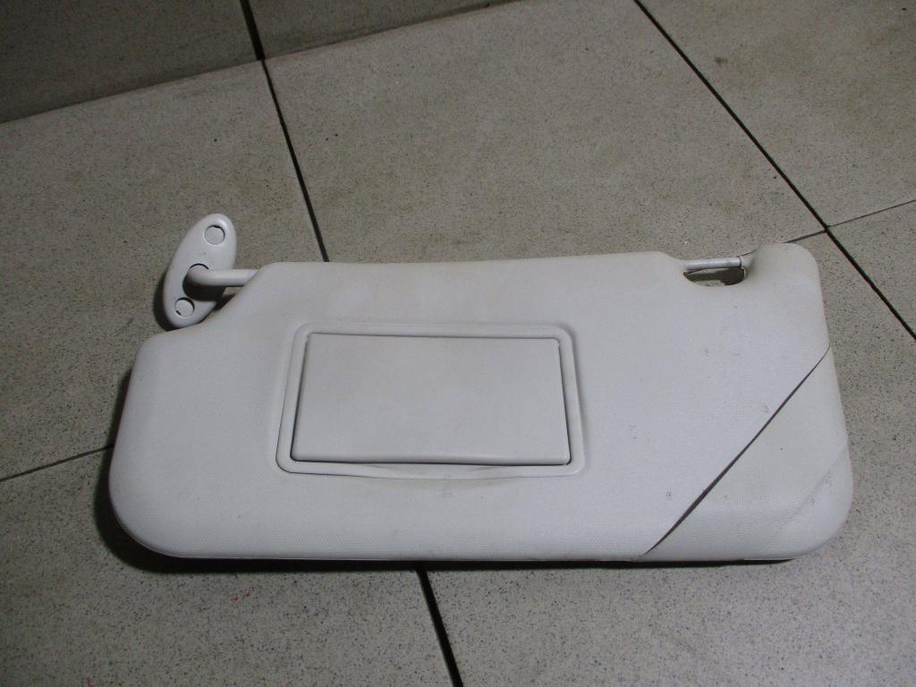 Козырек солнцезащитный левый, 1000 рублей, Пермь