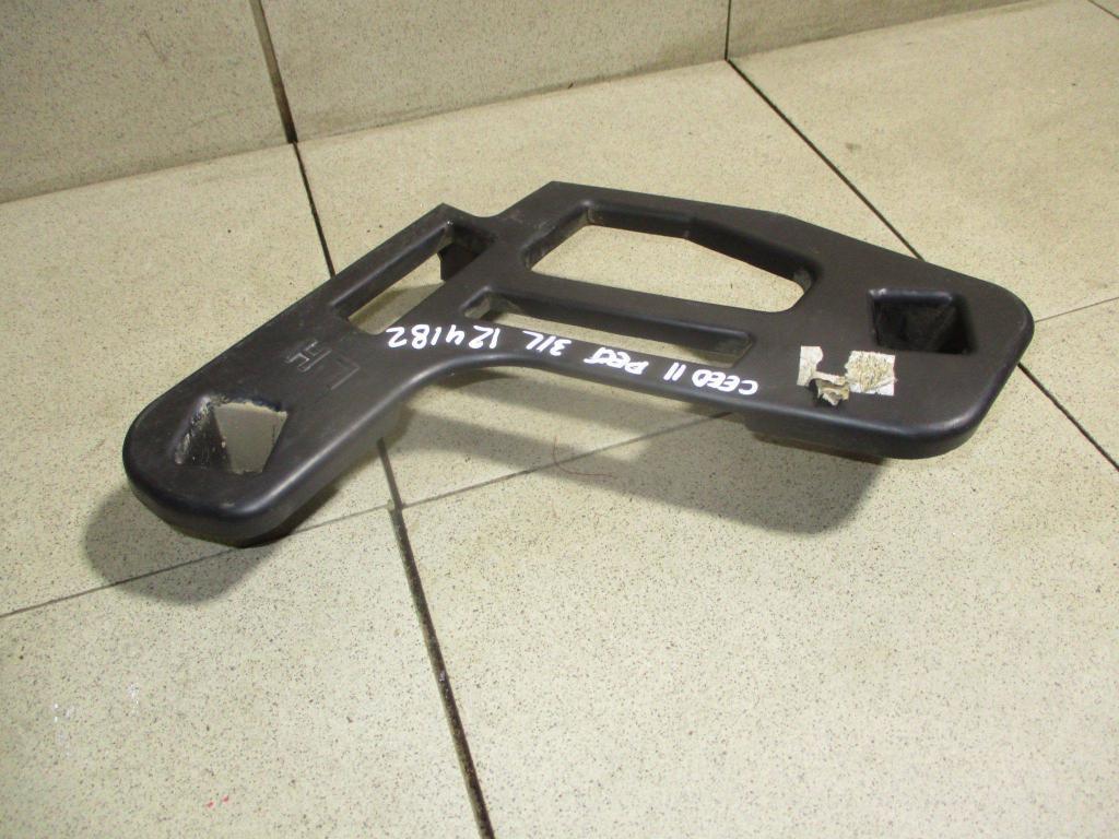 Кронштейн заднего бампера левый, 2000 рублей, Пермь