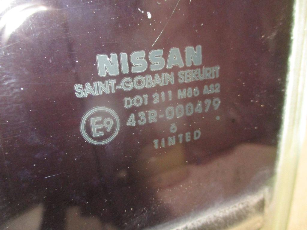 Стекло двери задней левой, 1500 рублей, Пермь