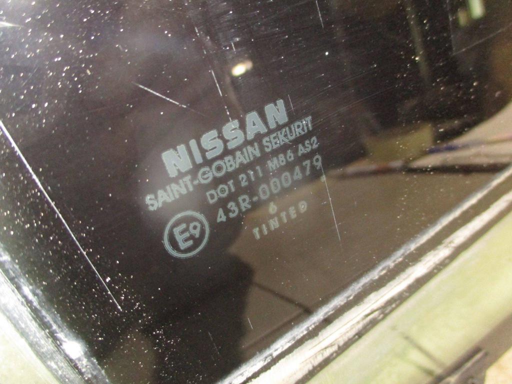 Стекло двери задней правой, 1500 рублей, Пермь