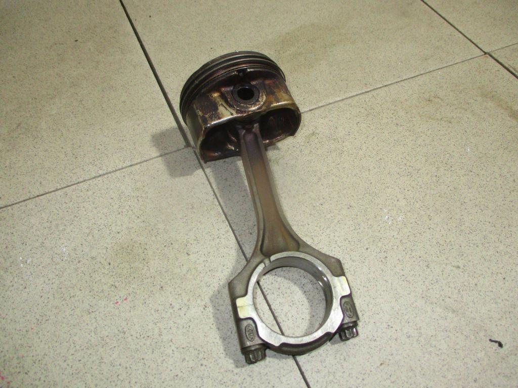 Поршень с шатуном, 3500 рублей, Пермь