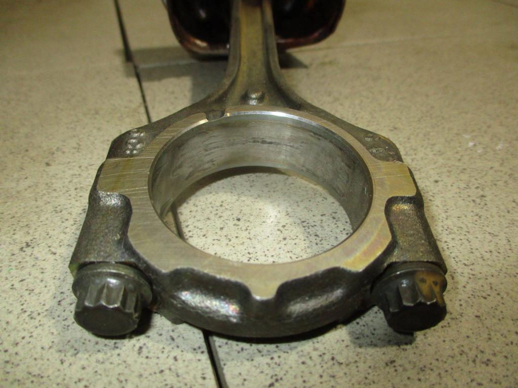 Поршень с шатуном, 3500 рублей, Пермь