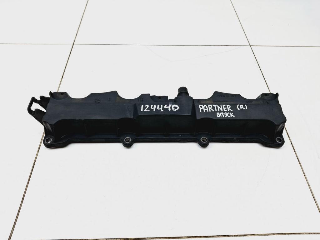 Крышка головки блока клапанная, 3000 рублей, Пермь