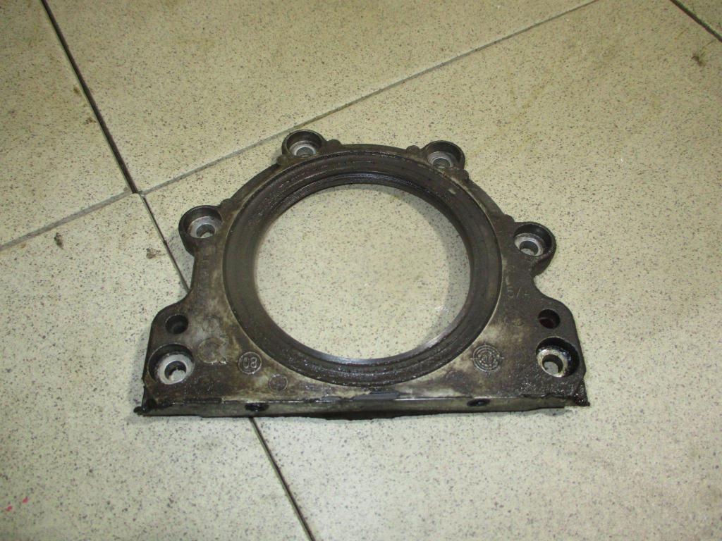 Крышка коленвала задняя, 1000 рублей, Пермь