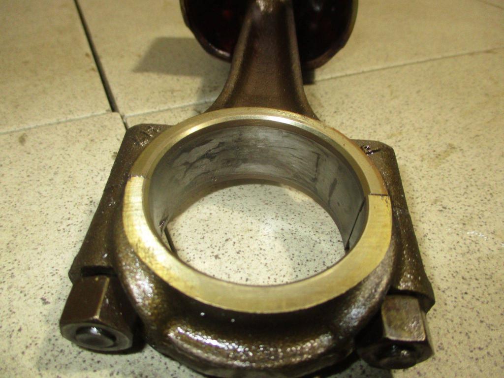 Поршень с шатуном, 3000 рублей, Пермь