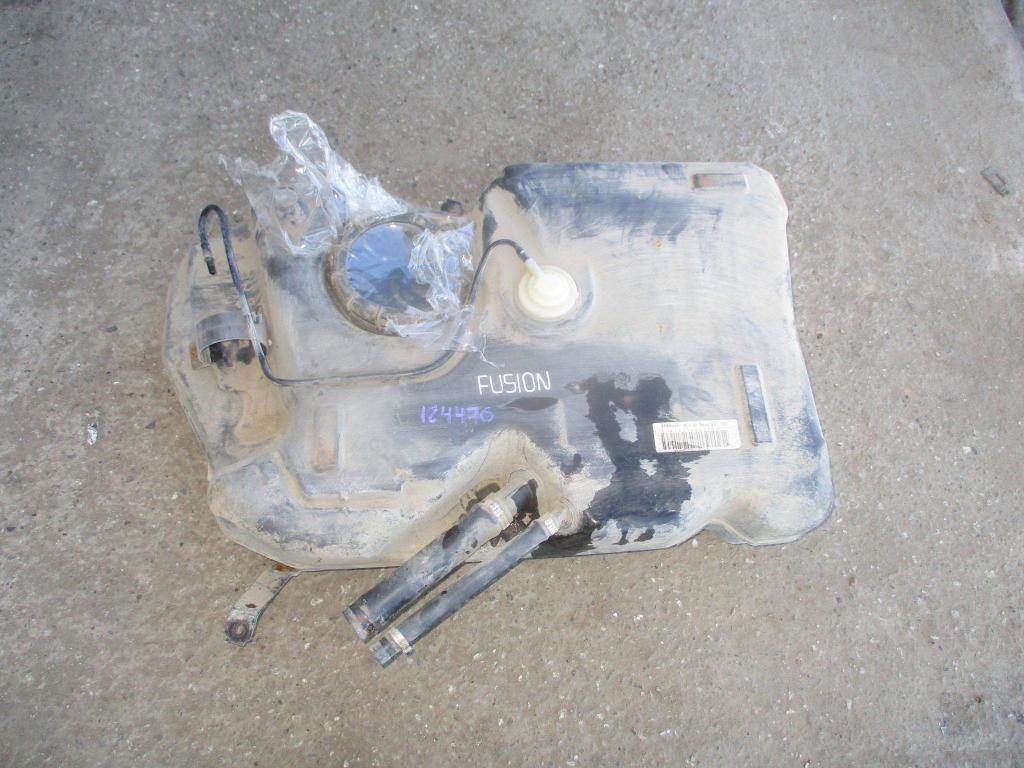 Бак топливный, 2000 рублей, Пермь