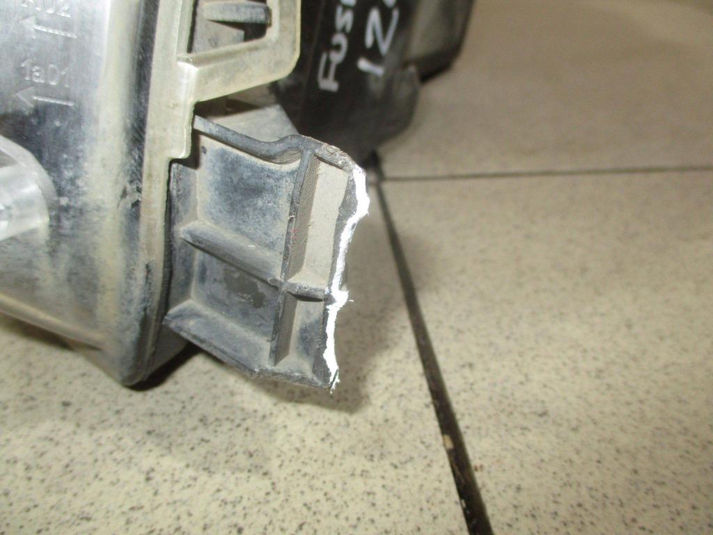 Стекло фары правой, 3000 рублей, Пермь