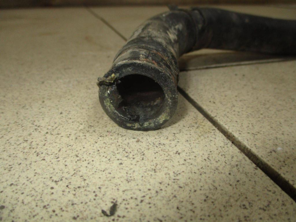 Патрубок, 500 рублей, Пермь