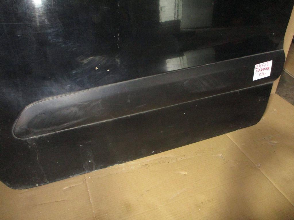 Молдинг передней левой двери, 1200 рублей, Пермь