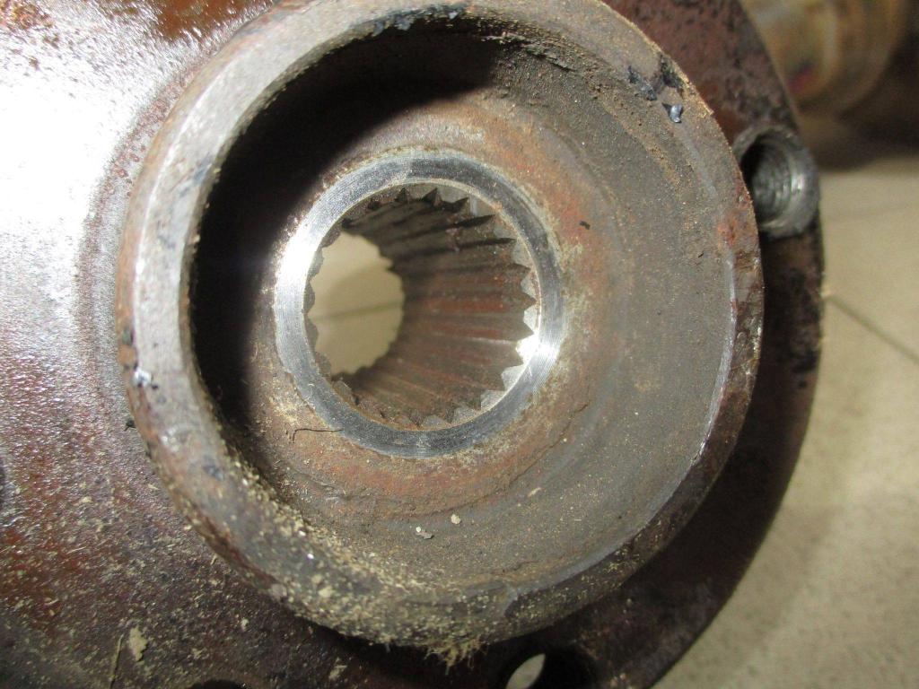 Кулак поворотный передний правый, 1000 рублей, Пермь