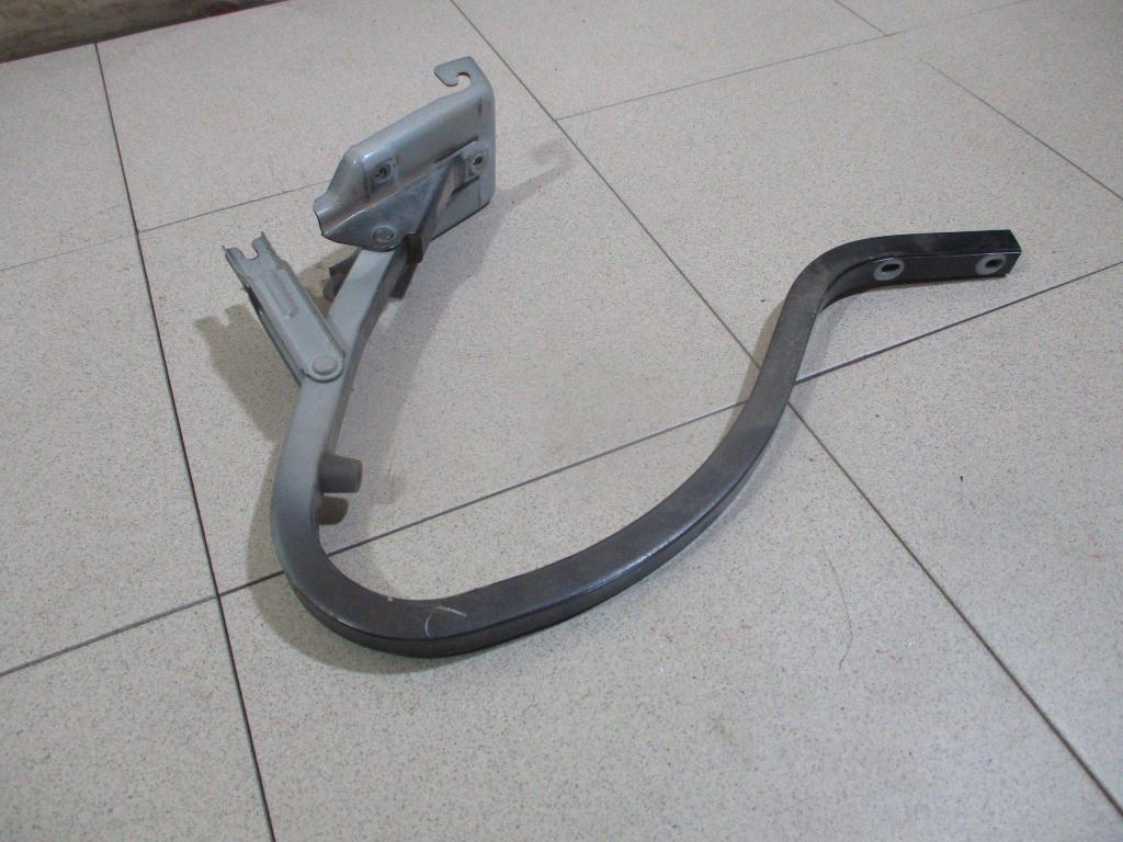 Петля крышки багажника, 500 рублей, Пермь