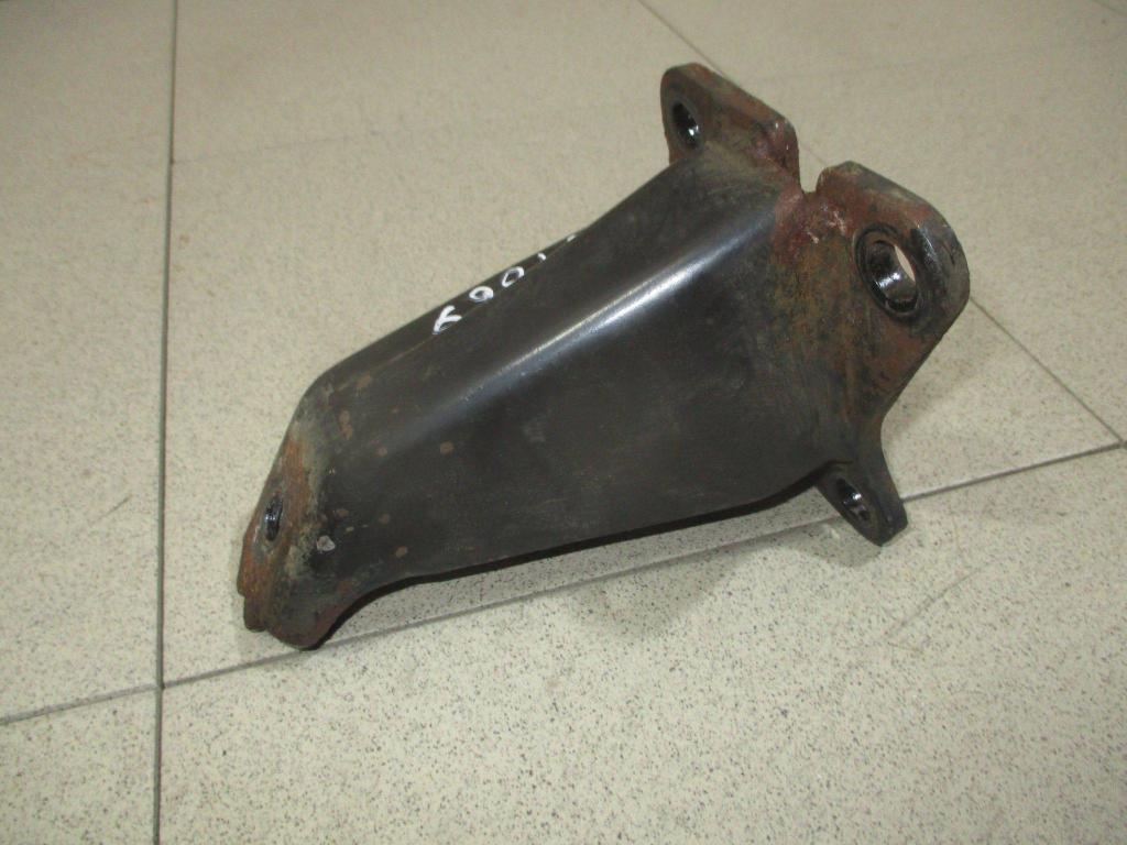 Кронштейн двигателя левый, 1000 рублей, Пермь