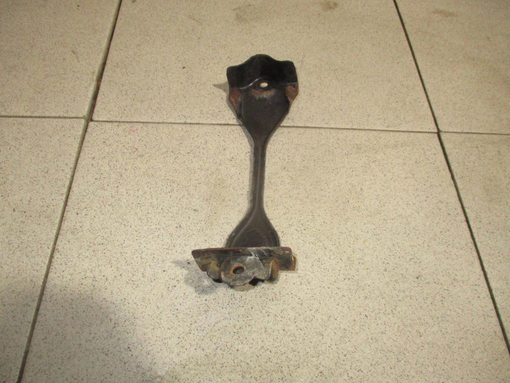 Крепление аккумулятора, 600 рублей, Пермь