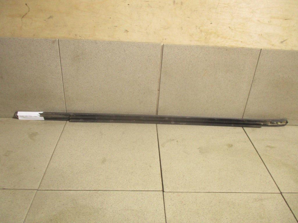 Накладка стекла заднего правого, 1000 рублей, Пермь