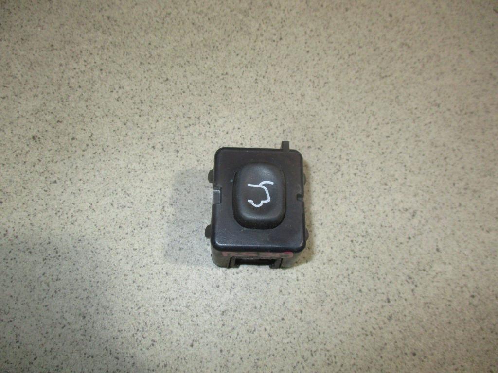 Кнопка закрывания багажника, 1000 рублей, Пермь