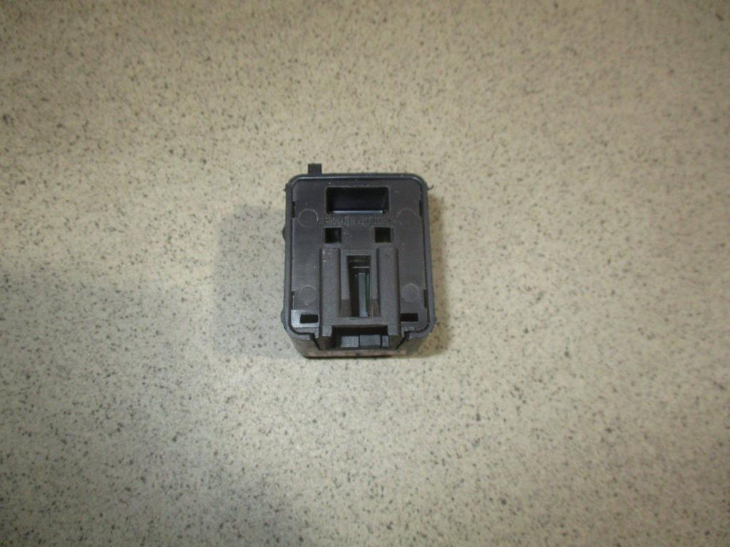 Кнопка закрывания багажника, 1000 рублей, Пермь