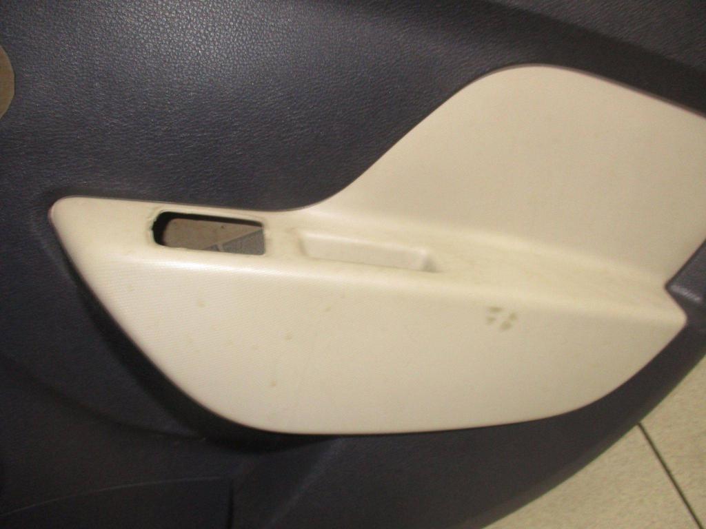 Обшивка двери задней правой, 1000 рублей, Пермь