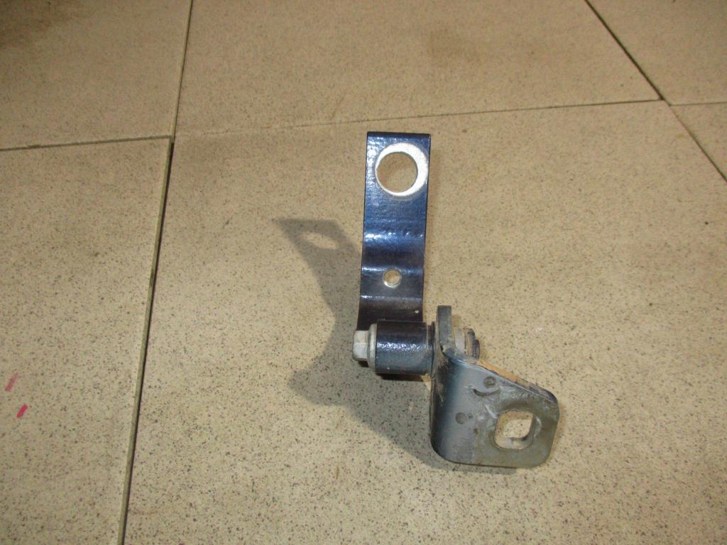 Петля двери задней левой верхняя, 500 рублей, Пермь