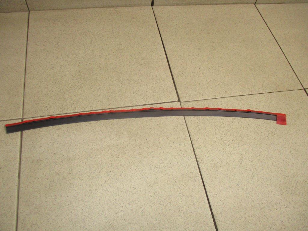 Уплотнитель заднего стекла, 1000 рублей, Пермь