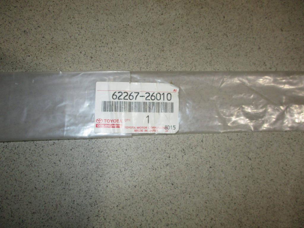 Уплотнитель заднего стекла, 1000 рублей, Пермь