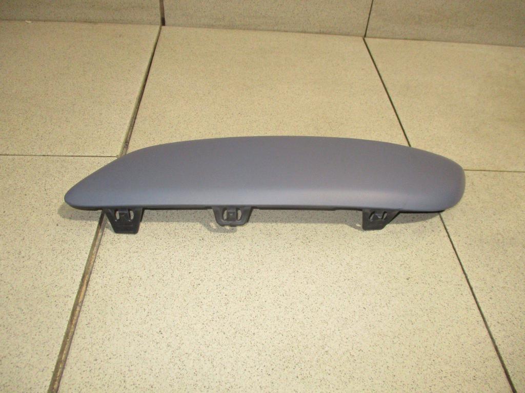 Молдинг переднего бампера левый, 1200 рублей, Пермь