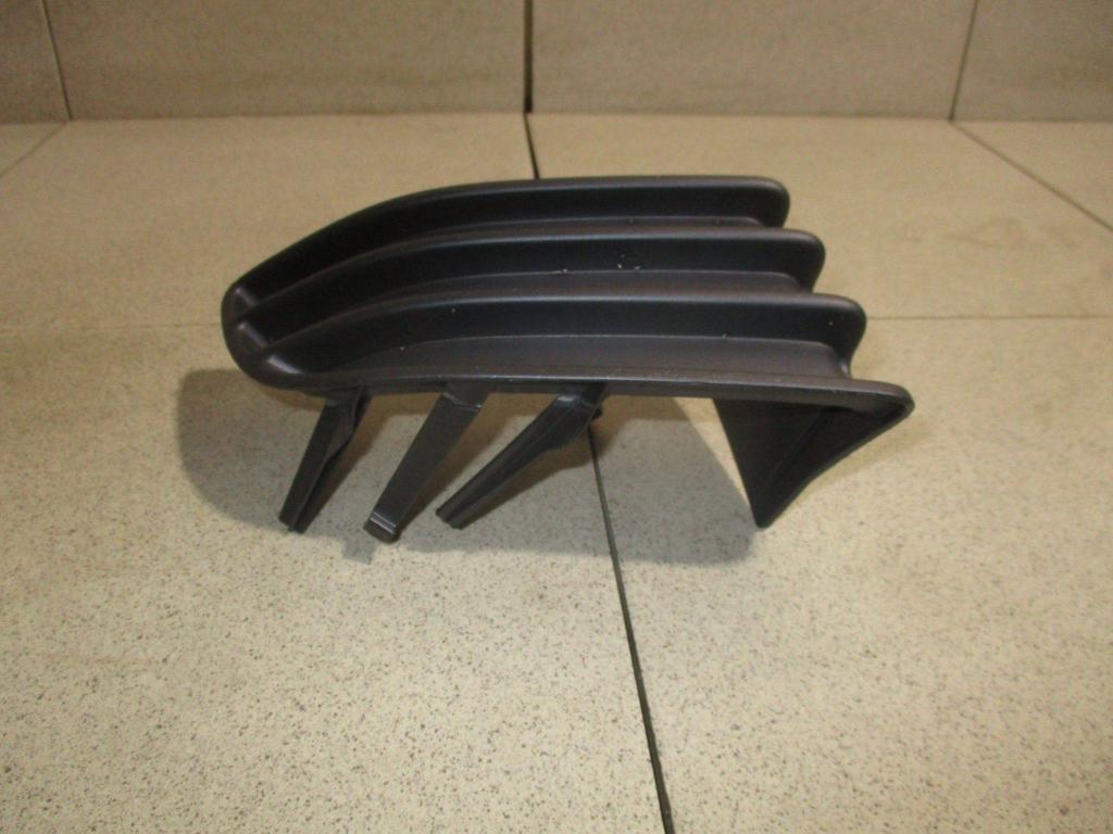 Заглушка в бампер правая, 1000 рублей, Пермь