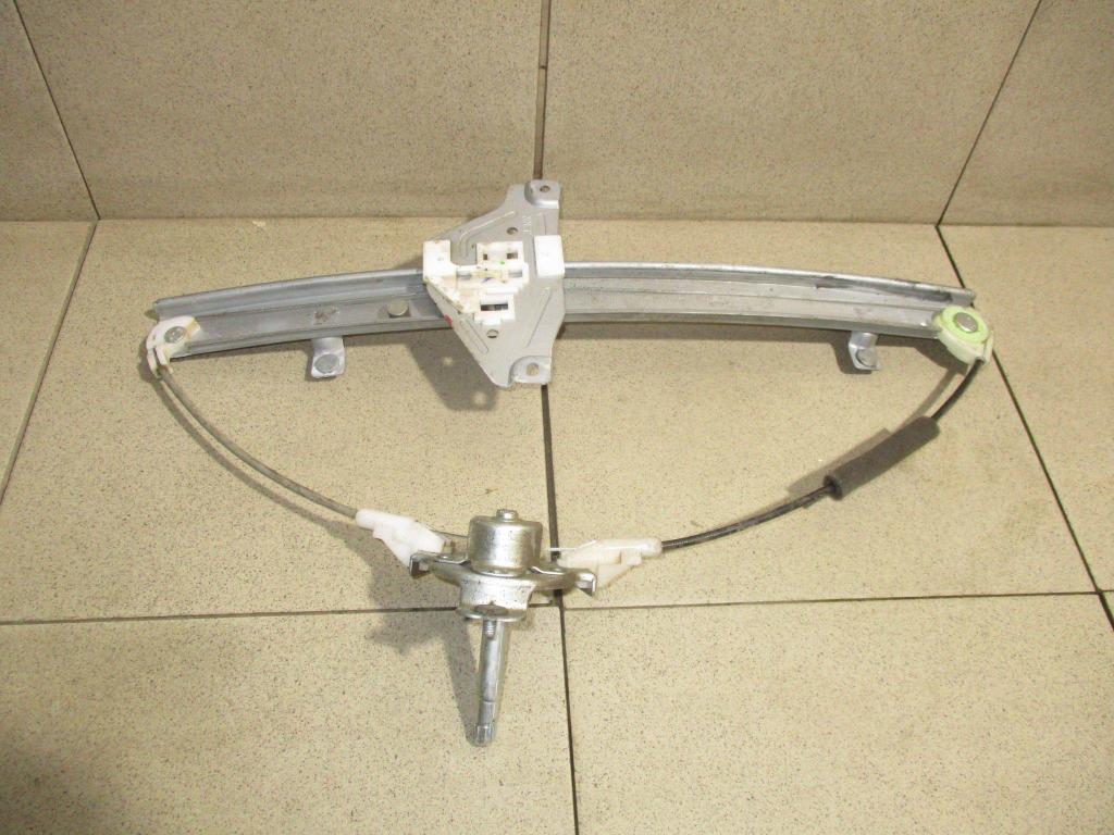 Стеклоподъемник механический задний правый, 500 рублей, Пермь