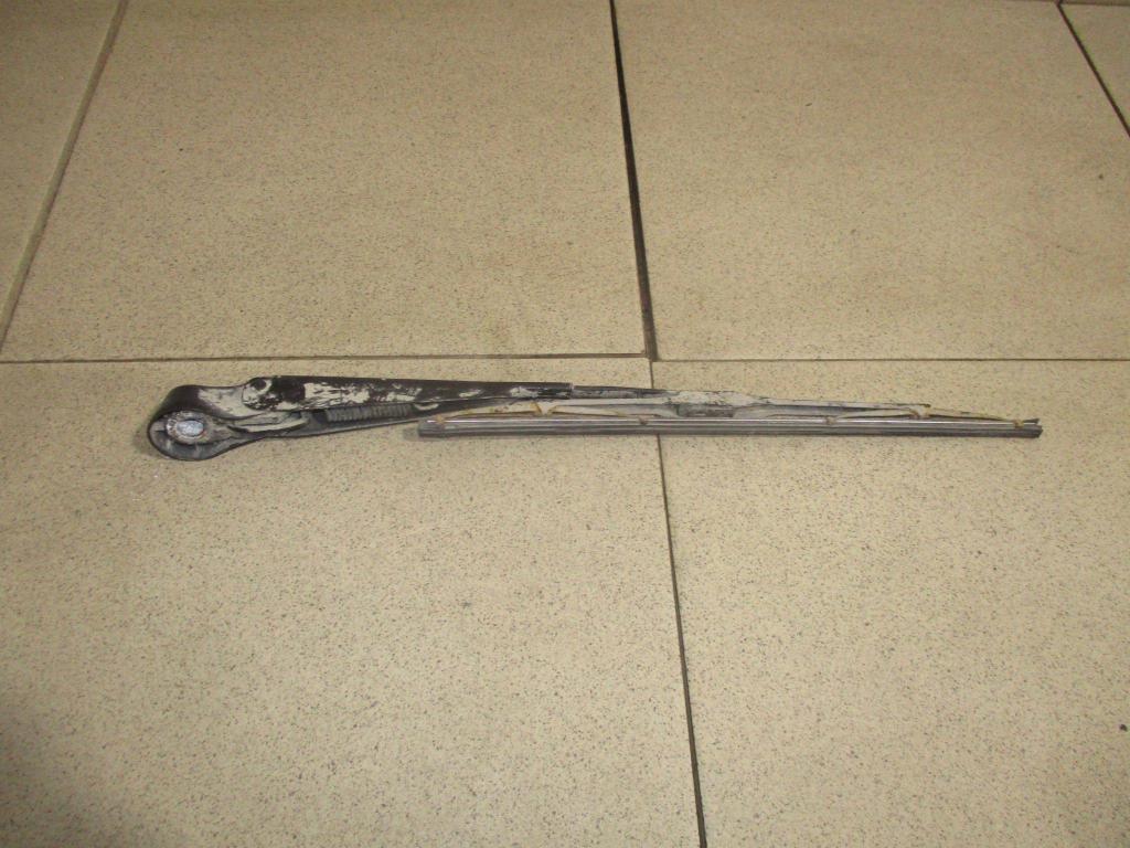 Поводок стеклоочистителя заднего, 550 рублей, Пермь