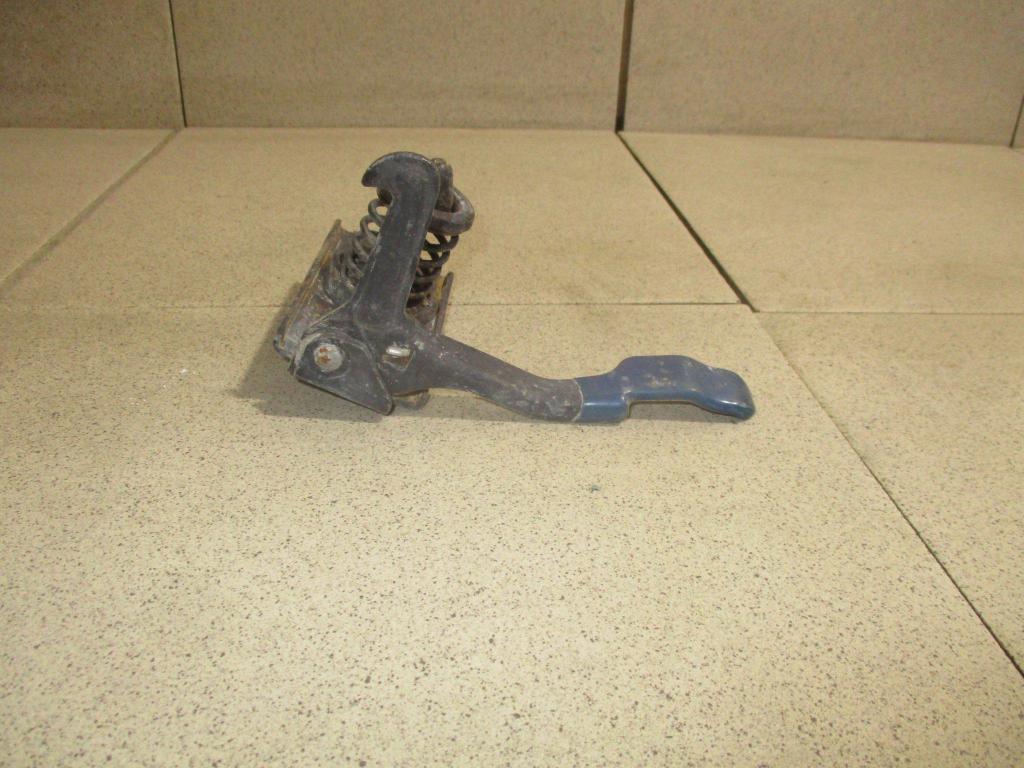 Замок капота, 500 рублей, Пермь