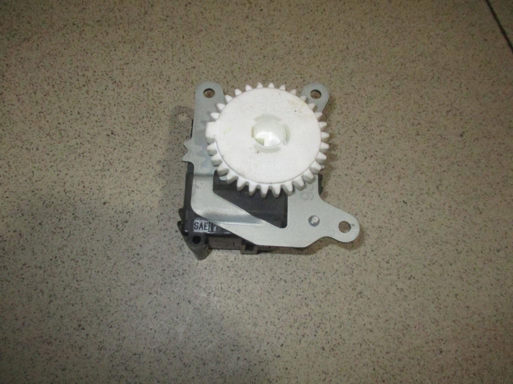 Моторчик заслонки печки, 1000 рублей, Пермь