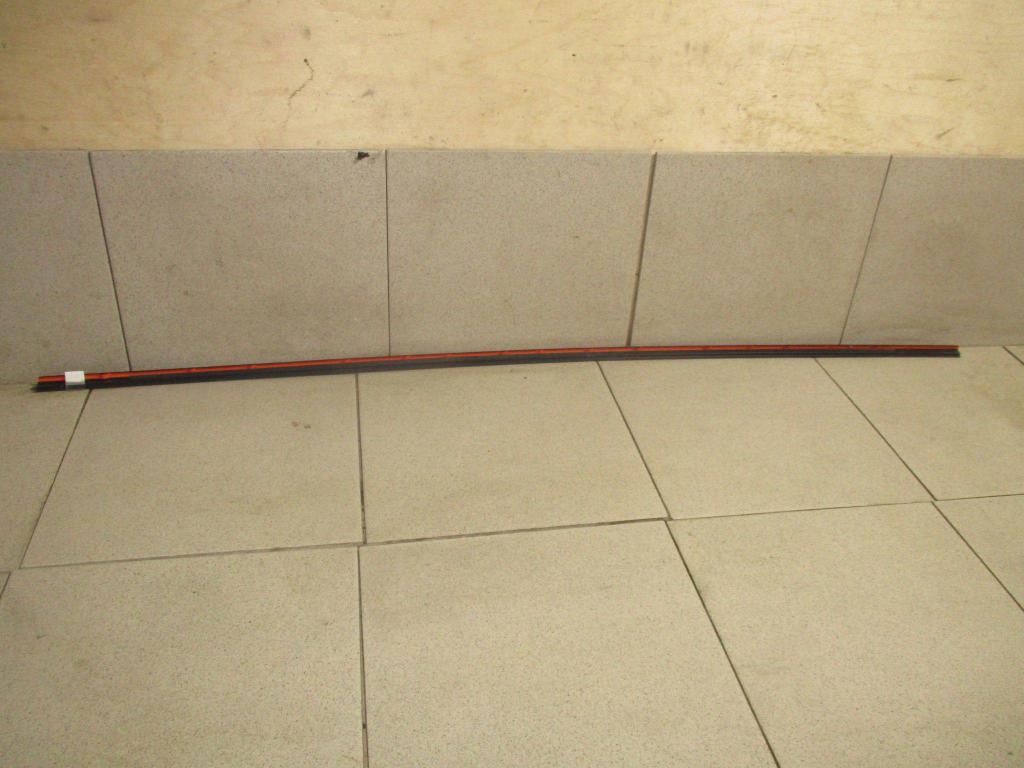 Молдинг лобового стекла, 2000 рублей, Пермь